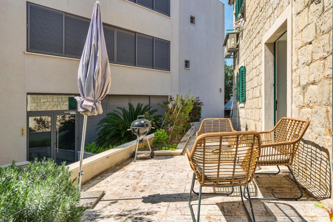 Funky Donkey Apartment Split Exterior photo